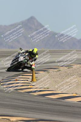 media/Oct-02-2025-Racers Edge (Thu) [[2c91cb6ab3]]/3-B Group/Session 4-Turn 12 (1pm)/